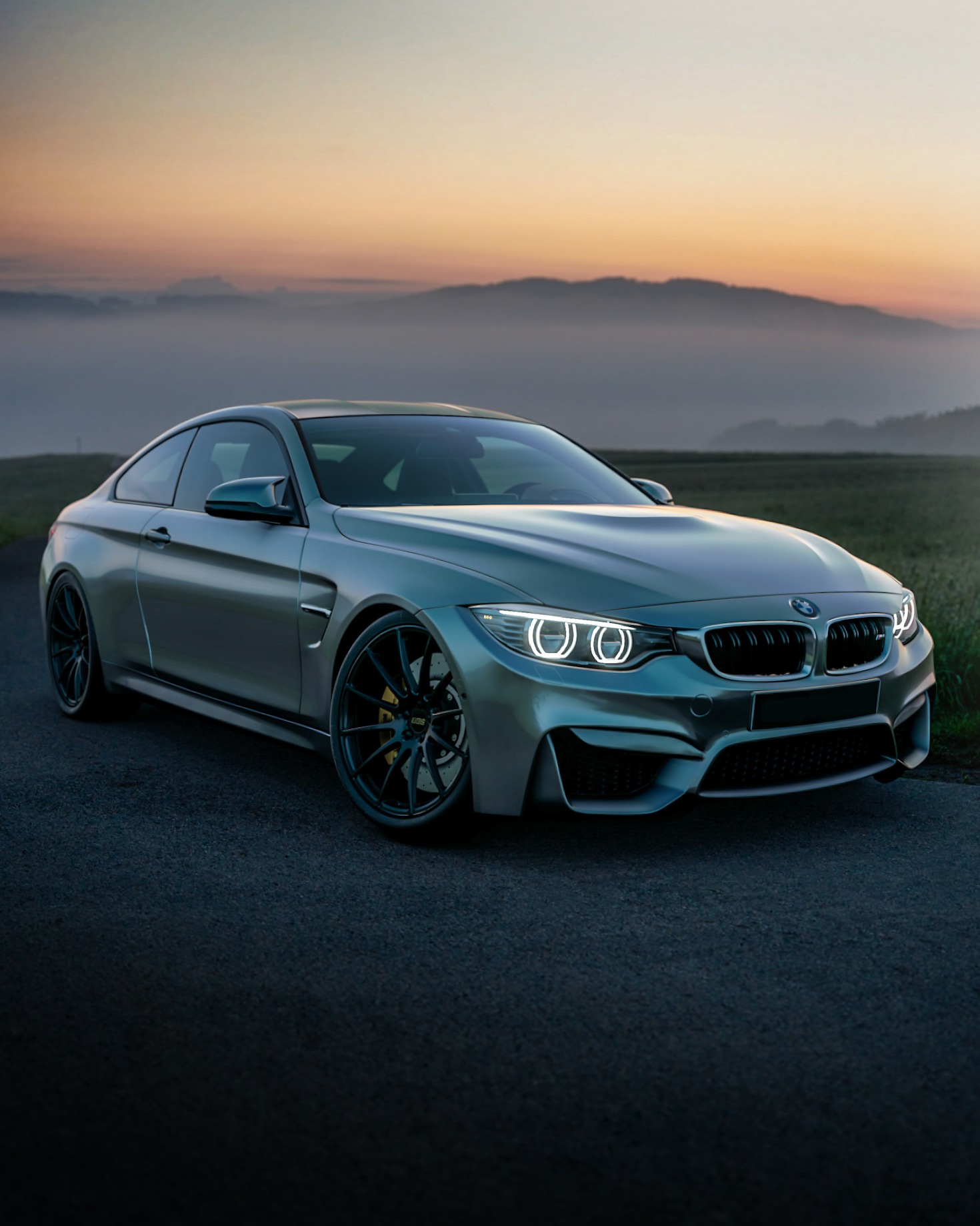 Why Professional Brokerage Makes Car Buying Safer